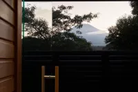 Mt Fuji View and Private Sauna Ryokan Shizuku(No accommodation for 12 years old and below) - romantique
