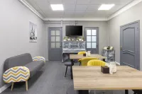 Lopatin Nevsky 100 Hotel