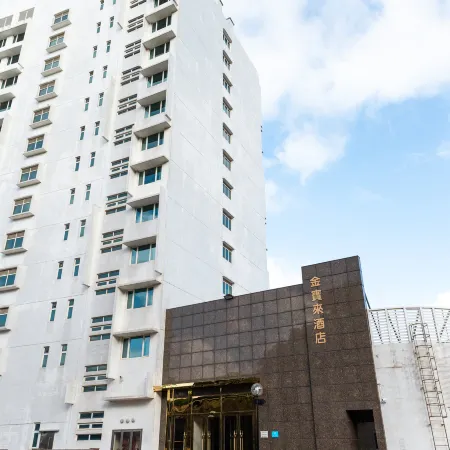 Treasure Hotel