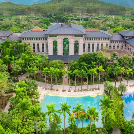 Dragon Bay Natural Hot Spring Resort