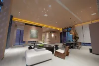 RENLI Art Hotel