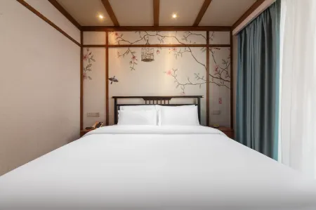 Qichao Hotel (Daping Times Tianjie Branch) Отели рядом с достопримечательностью «Chongqing Institute of Public Administration»