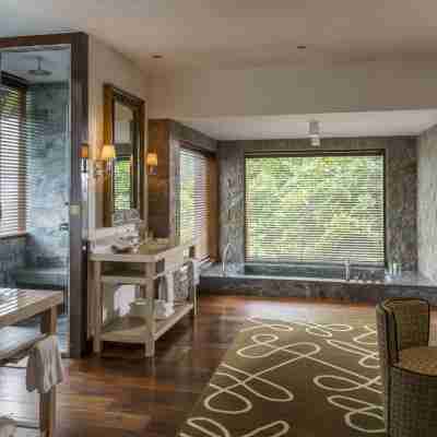 Four Seasons Resort Seychelles Rooms