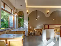 Yiyuan Shanhai｜Seaview Holiday Villa B&B (Dali Airport Branch) Hotels near Dali Fengyi Airport