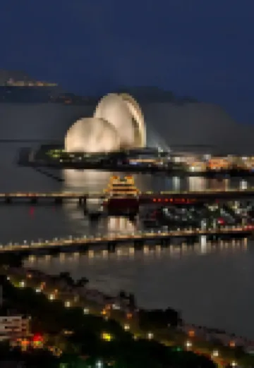 Zhuhai  G Place Hotel Hotels near Tongxin Park