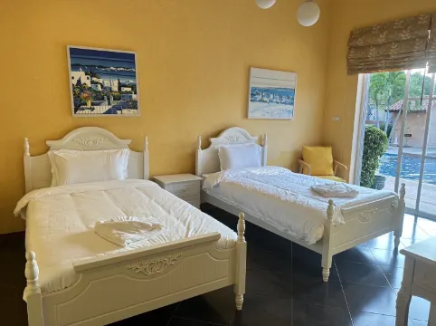 ห้องพาติโอ จูเนียร์ พร้อมวิวสระน้ำ