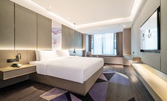 LAKESIDE MYRARE HOTEL