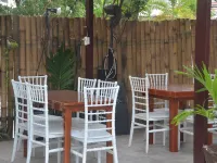 Shore Time Dormitel Hoteles cerca de Playa Cagban