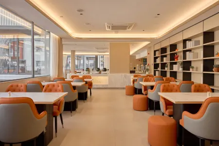 Sanli Yunlu Hotel (Tunxi Old Street Branch) Отели рядом с достопримечательностью «Tunxi Museum»