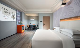 Borrman Hotel (Jingdezhen Shizhengfu Taoci Bowuguan)