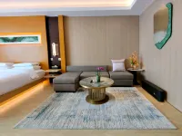 Sheruige · Light Stay High-Rise Homestay (Three Lanes And Seven Alleys Chatting Subway Station) - 2-Star
