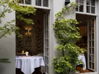 De Witte Lelie Hotels near Old Town