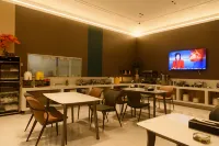 Imperial  city Hotel - breakfast