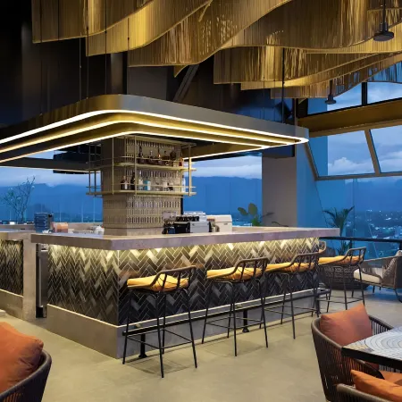 Hotel Santika Premiere Padang
