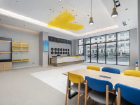 칠데이스 프리미엄 호텔 (린즈 보미) 보미 호텔