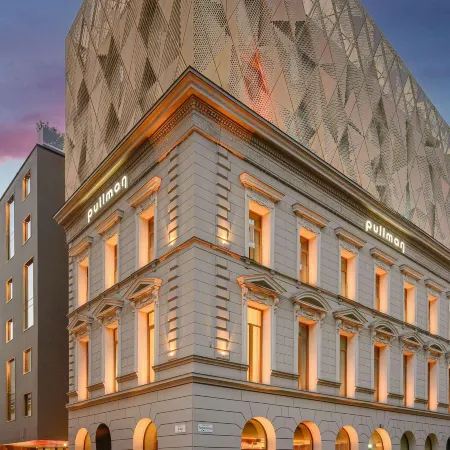 Pullman Budapest