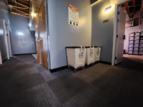 U Street Capsule Hostel