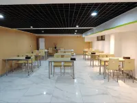 GreenTree Inn Smart Select Hotel (Changxing Heping Avenue Branch)
