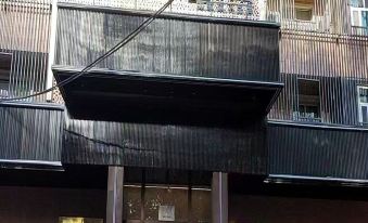 Home Inn UP Huayi Collection Hotel (Urumqi No. 101 Middle School)