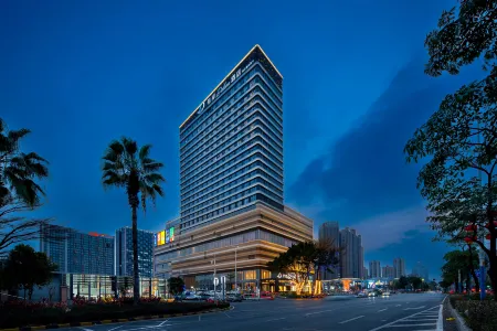 XANA Deluxe Kingbuy Center Nanhai Foshan Hotel Отели рядом с достопримечательностью «Golden Fifa Park»