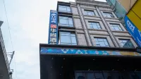 Huashang Hotel Hotels near Xintang Railway Station