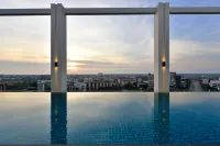 Hotel Nikko Amata City Chonburi - Rooftop Pools