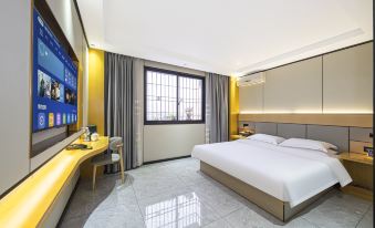 Ningde Yijing Hotel