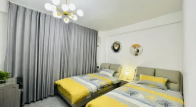 Lianzhou Youjia Apartment