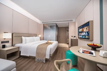 Yunji Hotel (De Xing Square Store)