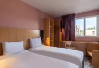B&B Hotel Amiens Centre Cathédrale Hotels in Nampty