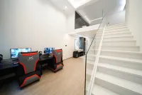 Weika Ultimate E-sports Cabin
