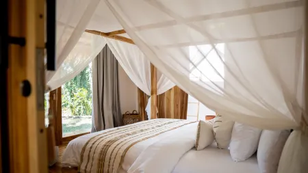 Dejama Glamping Resort Lombok