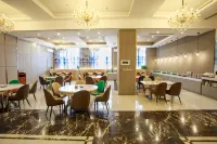Days Hotel by Wyndham Xinjinyue Fuzhou