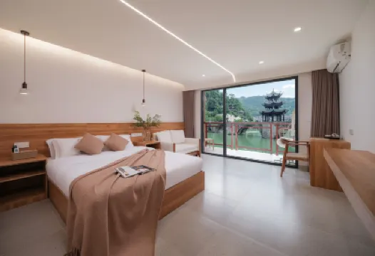 Zhenyuan zhishe Jingju Inn Hotel di 