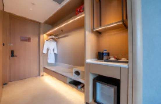 東莞嘉輝會度假酒店（鳳崗龍鳳山莊店）