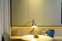 Echarm Hotel (Yulin speed Railway Station Qingwanjiang Park Branch） - Balkon