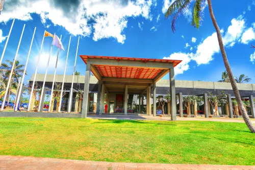 Carolina Beach Resort & Spa Hotels in Puttalam