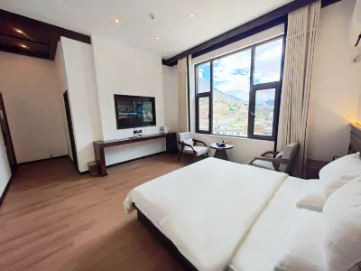 Deqin Zongyam Mountain Residence Hotels in der Nähe von Jinsha River Slate Physiognomy