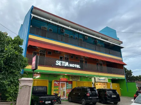 Setia Hotel Отели в г. Бандар-Лампунг