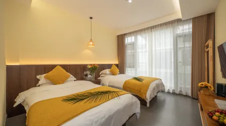 Yujian Mountain Guesthouse (Dayuan Cultural Park Branch), Jiuhua Mountain Отели рядом с достопримечательностью «Jiuhuashan Wanghua Temple (Southeast Gate)»