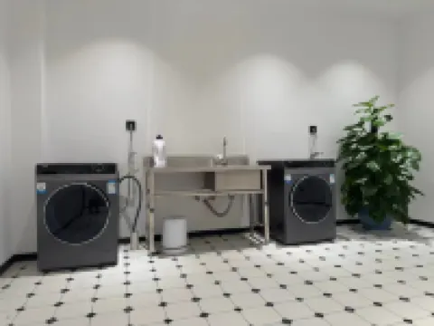 โรงแรมอัจฉริยะซิจิ (ถนนอิ้งปิน ฟูหนิง)