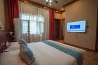 Bernard Hotel (Karamay World Devil City Branch)