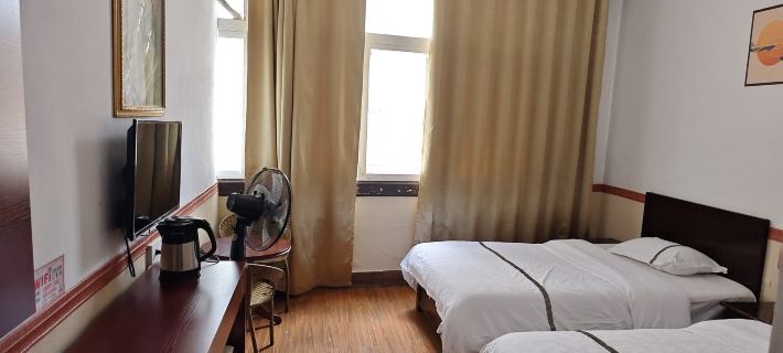 Yingjun Hotel in Wugang City Hotels in Wugang