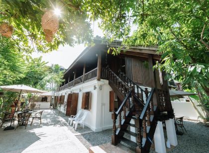Maison Barn Laos
