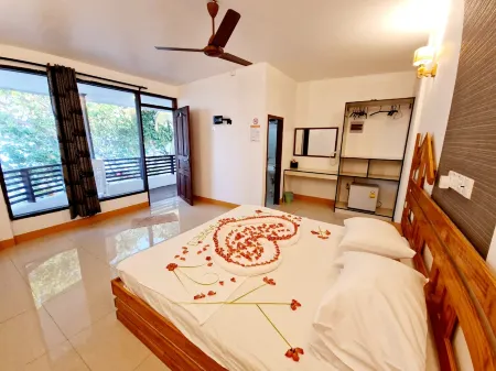 Liberty Guesthouse Maldives Отели в г. Mahibadhoo