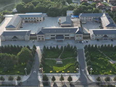 Ujimqin Hotel Отели в г. Сивуци