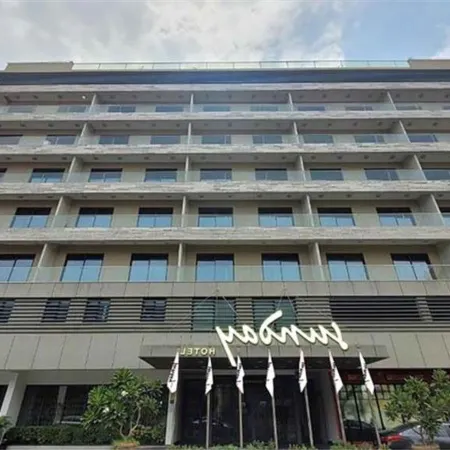 Sunday Luxury Downtown Adliya Formerly Jewel Hotel