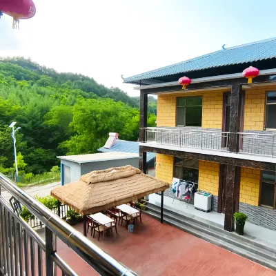 Maijishan Warm Farmhouse Hotels near Tianshui Maiji Mountain scenic area