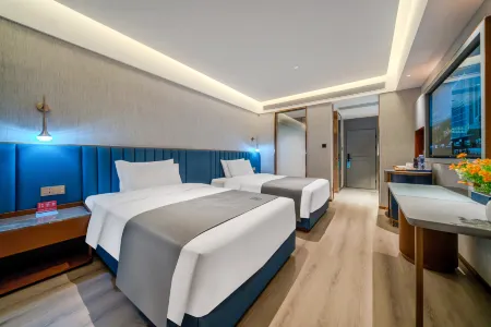 Lanou International Hotel (Wanda Plaza Branch), Tianshui Отели рядом с достопримечательностью «Yuquanguan Scenic Area»