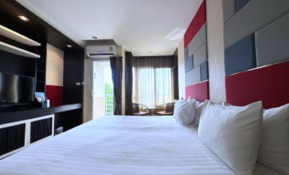 The Sunreno Hotel Bangkok
